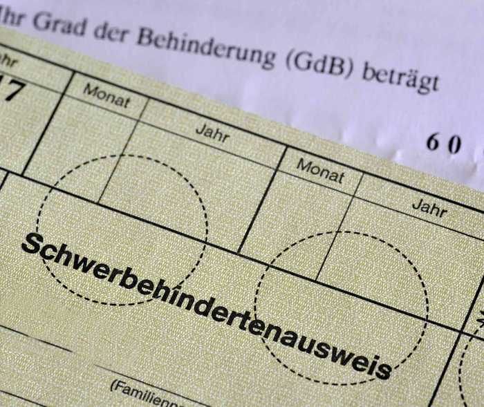 In einen Schwerbehindertenausweis wird der Grad der Behinderung (GdB) bei Migräne eingetragen.